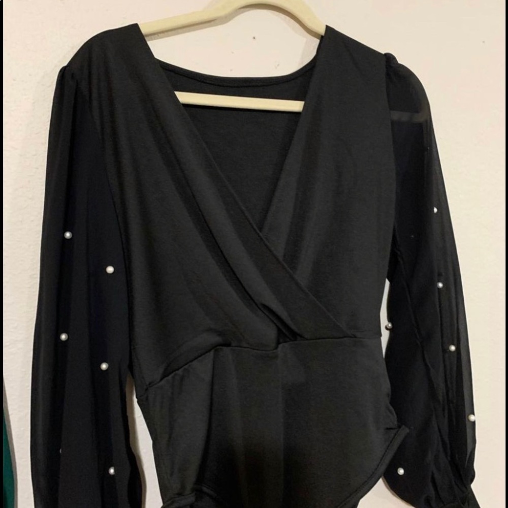 2 SHEIN BodySuits set - Picture 3 of 6